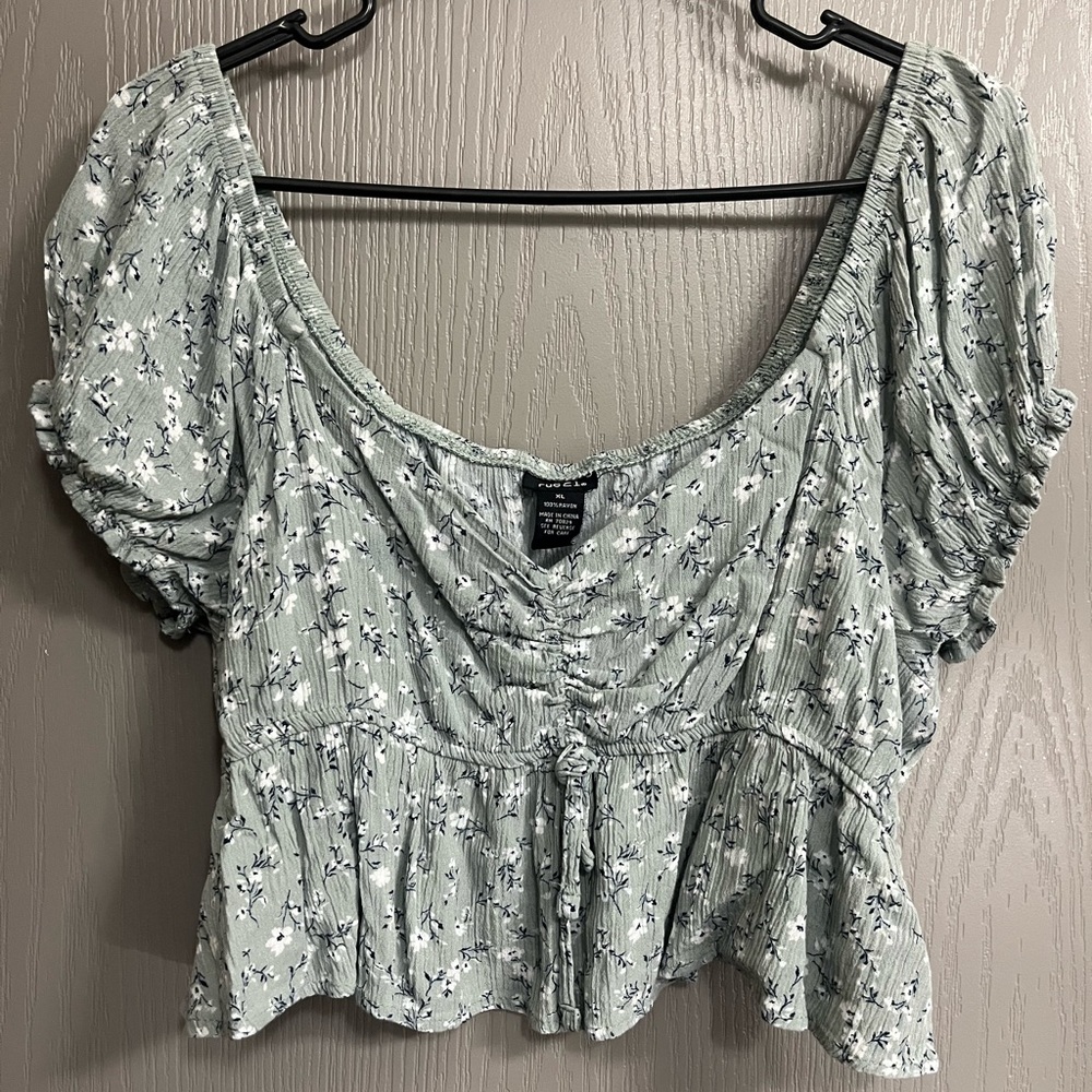 Rue21 Green Puff Sleeve Crop Blouse